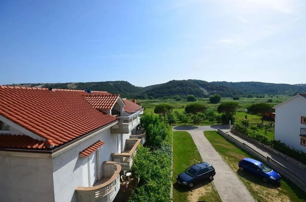 Room In Lopar With Balcony, Wifi 4620-96 Croatia