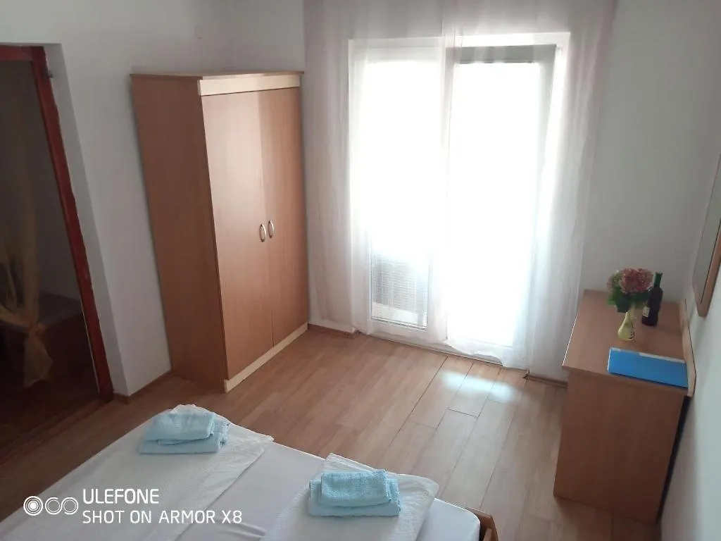 Room In Lopar With Balcony, Wifi 4620-96 0*,